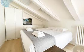 Corridoni 4C Tirabora Short Rent