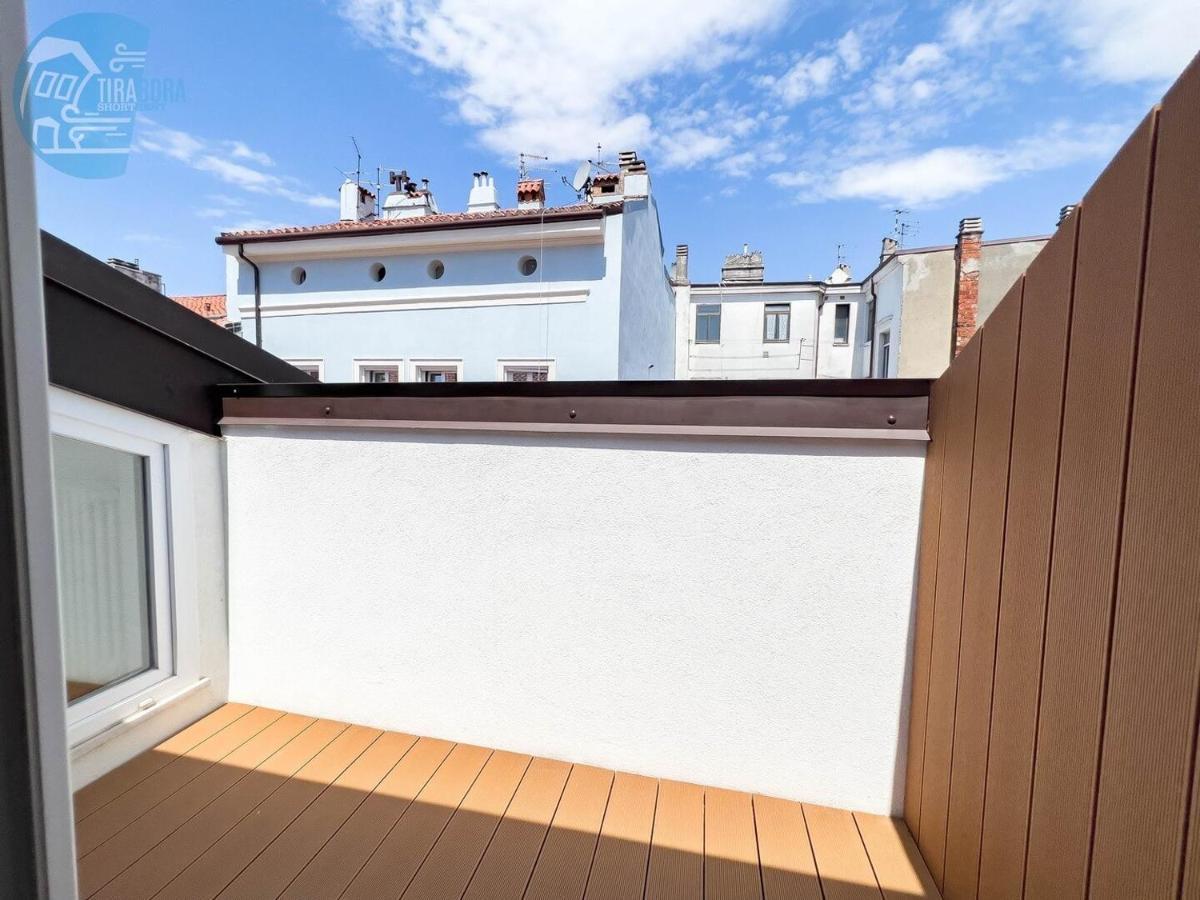 Appartamento Corridoni 4C Tirabora Short Rent Trieste Esterno foto