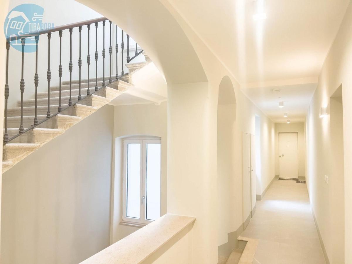 Appartamento Corridoni 4C Tirabora Short Rent Trieste Esterno foto